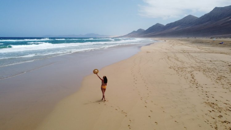 El 84,2 % de los mayores  de 55 años cree que la evolución del turismo en Canarias mejorará