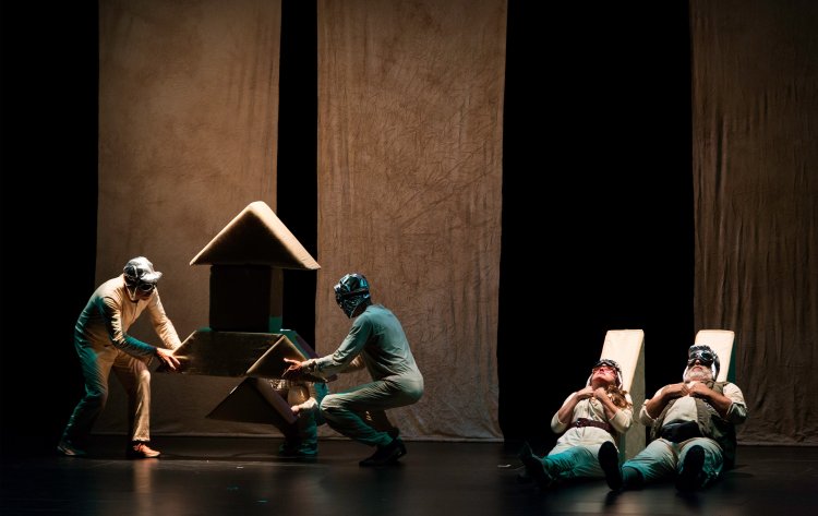 El Rosario acoge la obra de Teatro “Peligro en Fragilia” de la Compañía Burka Teatro