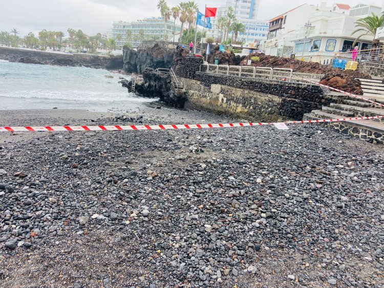Cierre temporal al baño de la playa de San Telmo de Puerto de la Cruz