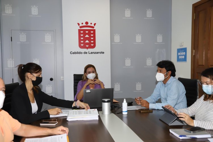 Lanzarote aprueba el convenio para la financiación de las ayudas de emergencia social