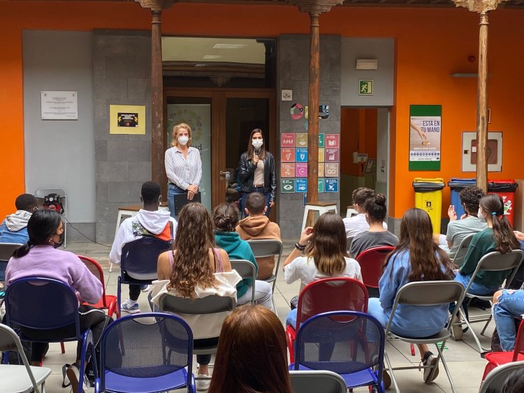 El I Encuentro de jóvenes migrantes y convivencia se celebra en Puerto de la Cruz