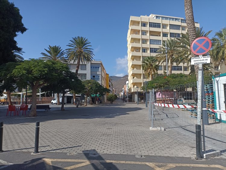 San Sebastián de la Gomera informa sobre el cambio de tráfico temporal, en las vías adyacentes a la Plaza de Las Américas