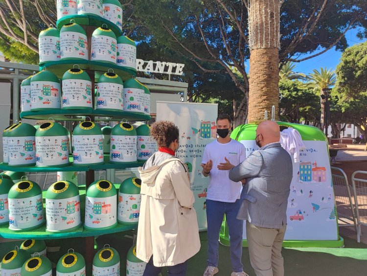 La Plaza del Charco de Puerto de la Cruz lugar elegido en Canarias para el tercer árbol de Miniglús con Ecoembes