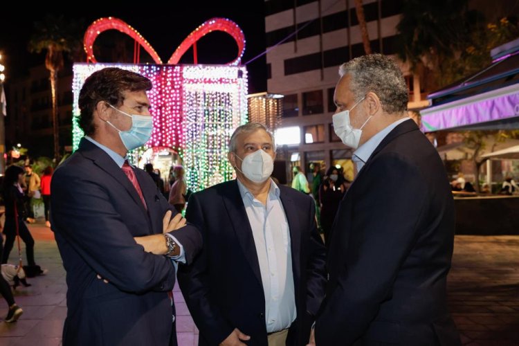 Las empresas se implican con la iluminación navideña en Santa Cruz de Tenerife