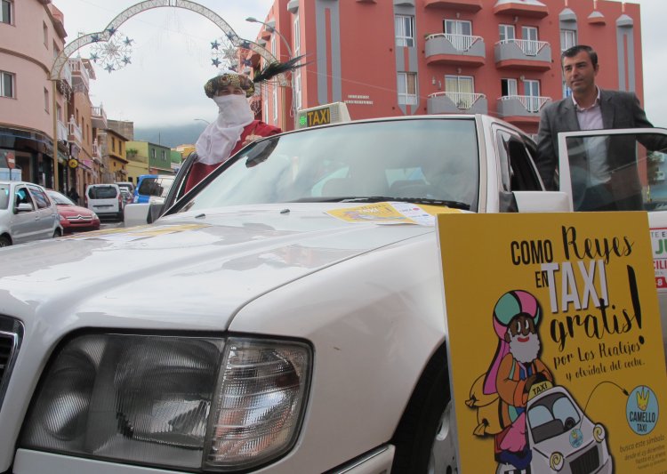 Los Realejos inicia su ‘Camello taxi’ por Navidad para facilitar las compras en sus zonas comerciales