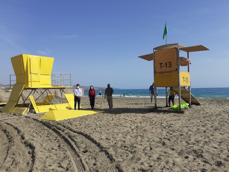 El Ayuntamiento de Pájara inicia la instalación de torres de vigilancia en varias playas del municipio
