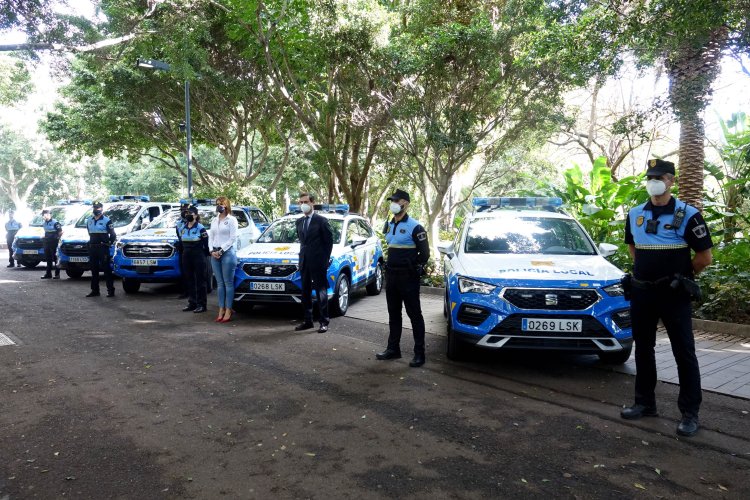 Santa Cruz de Tenerife renueva los vehículos patrulla de la Policía Local