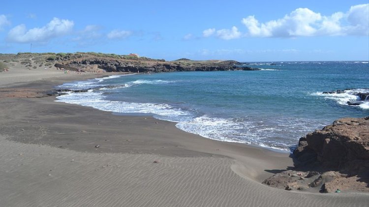 Un submarinista de 60 años fallece en la costa de Abades, en Tenerife