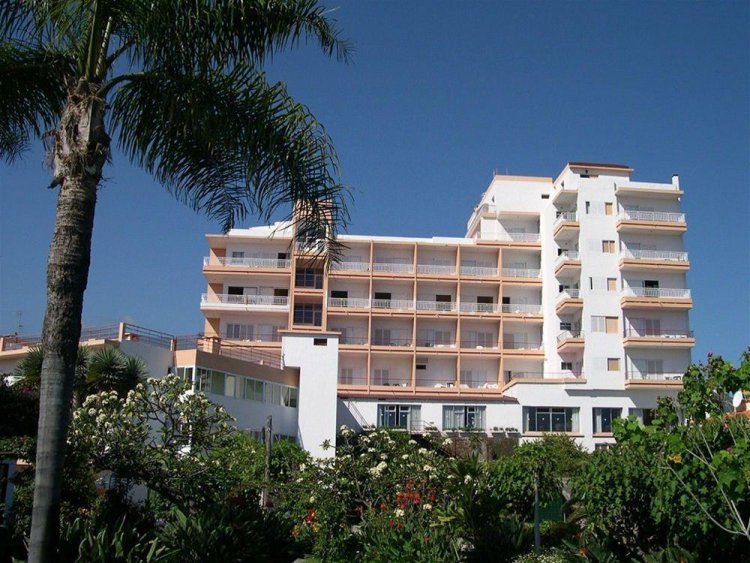El Hotel Miramar en el Parque Taoro de Puerto de la Cruz ha sido vendido al grupo canario Macaronesian
