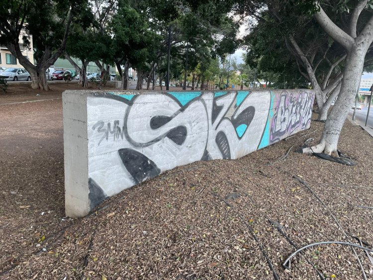 Santa Cruz de Tenerife impone sanciones por realización de grafitis en lugares no autorizados