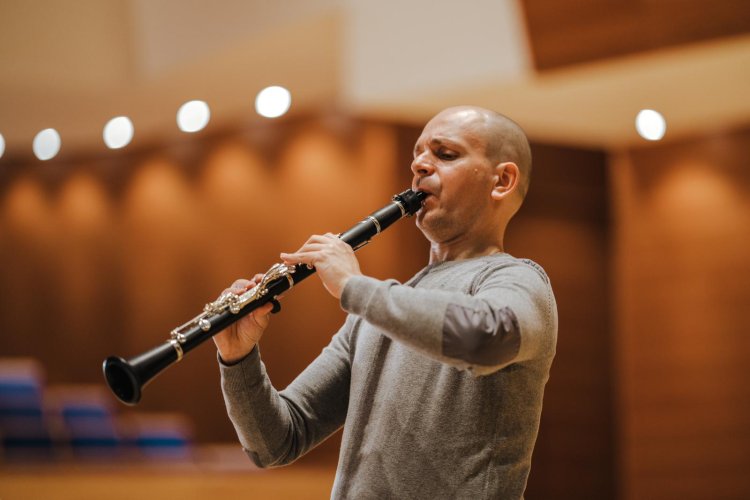 El clarinetista orotavense Maximiliano Martín presenta nuevo disco