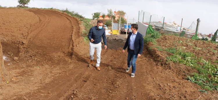 Los Realejos y Cabildo ejecutan por 38.200 euros la pavimentación del camino rural La Carreta