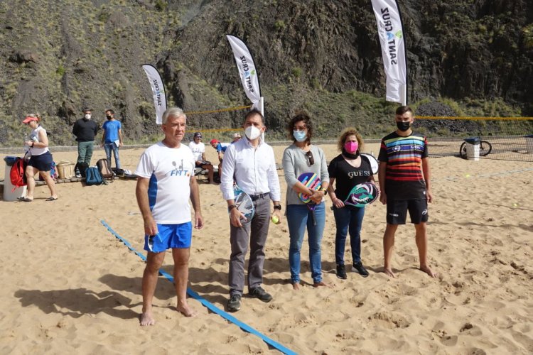 El “Espacio Deportivo” de la playa de Las Teresitas concluirá su primera fase en marzo