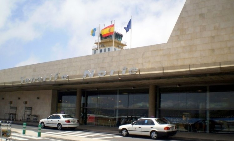 Detenido por un falso aviso de bomba en el aeropuerto de Tenerife Norte