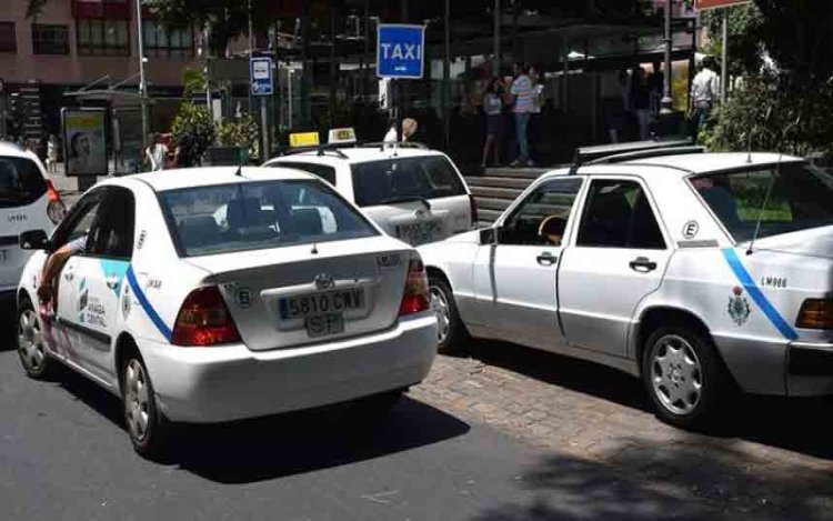 Santa Cruz de Tenerife adjudica el estudio de la ratio de licencias de taxis en la ciudad
