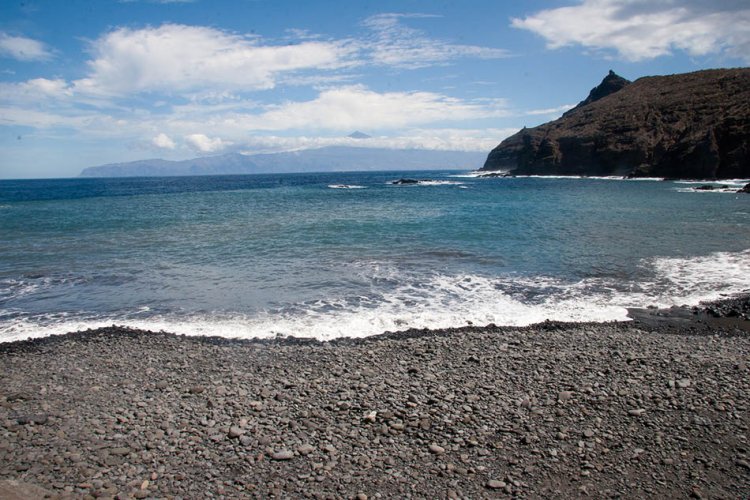 Fallece una mujer de 29 años ahogada en la playa de Hermigua, en La Gomera
