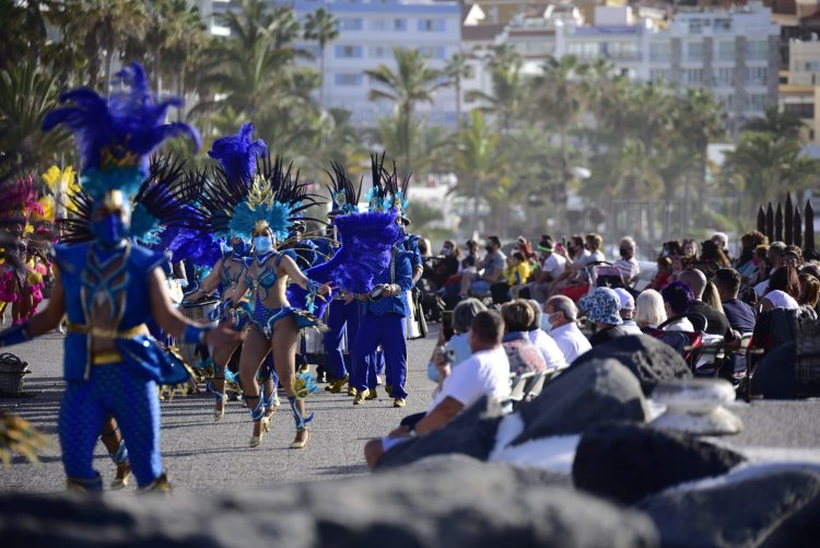 El Coso Apoteosis del Carnaval Internacional de Puerto de la Cruz pone el Broche de Oro