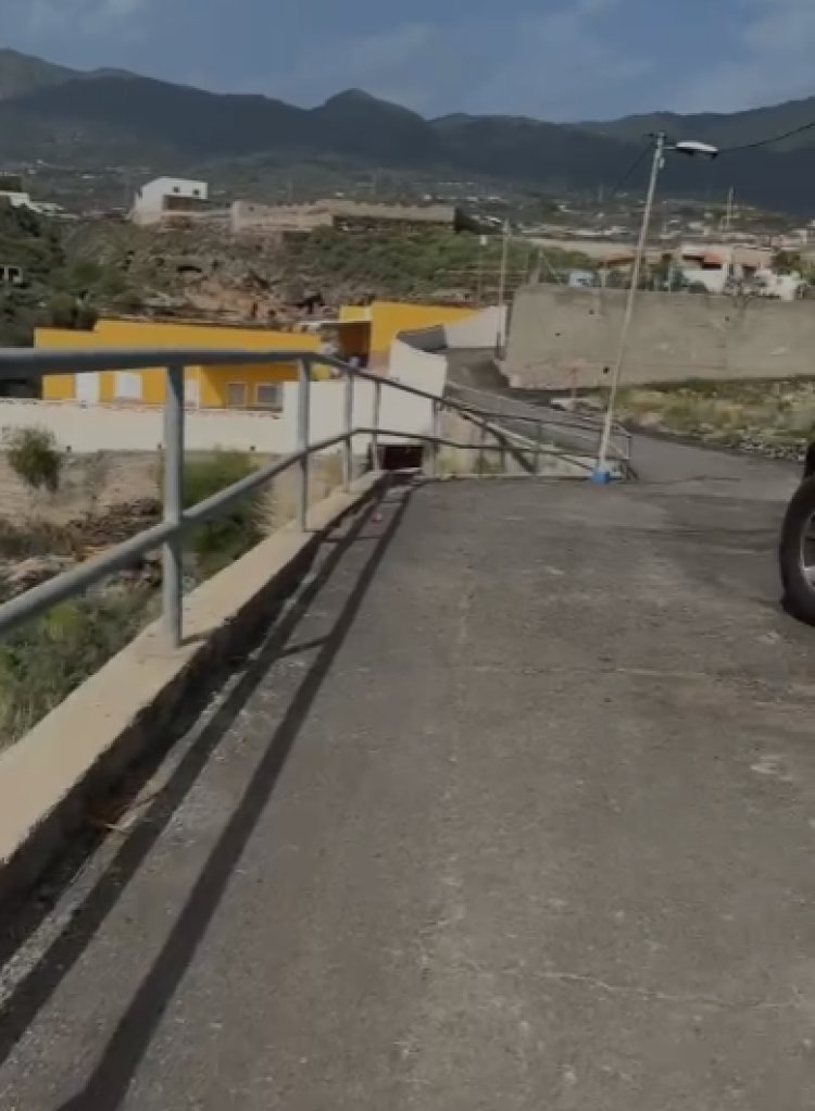 El Ayuntamiento mejora las canalizaciones de Camino El Tagoro, en Malpaís