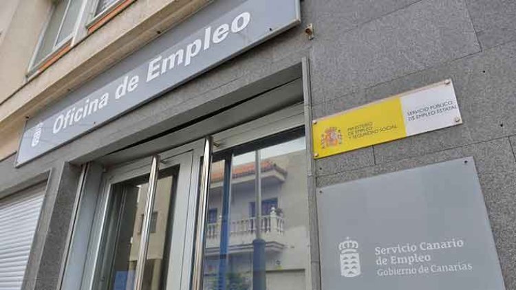 Canarias cierra marzo con un 7 % más de paro, tras perder 16.700 empleos