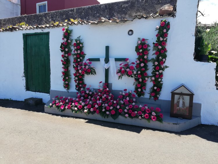 San Juan de la Rambla retoma el tradicional concurso de ornato por el Día de  la Cruz 