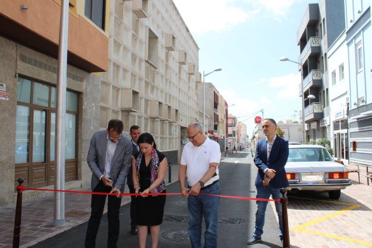 Culmina la remodelación de la calle Ruiz de Padrón en San Sebastián de La Gomera