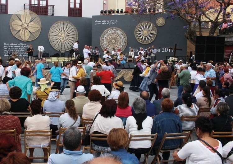 15 formaciones de Los Realejos cantarán a su pueblo este domingo en su popular fiesta canaria