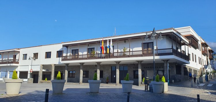 Puerto de la Cruz publica la lista provisional de aspirantes a siete plazas de la subescala Administrativa