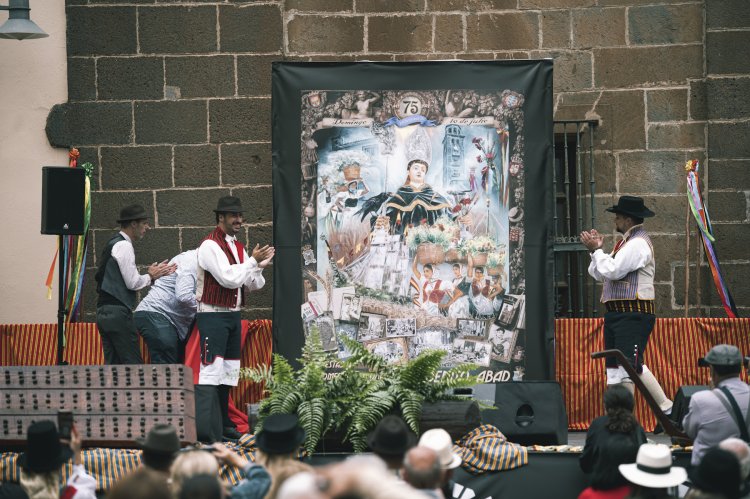 La Laguna inicia la cuenta atrás para las fiestas de San Benito Abad con la presentación del cartel anunciador