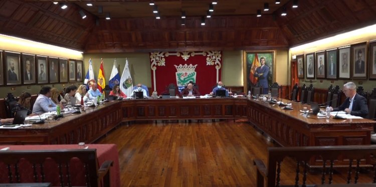 El PSOE rechaza la falta de respeto institucional del grupo popular hacia el pleno municipal