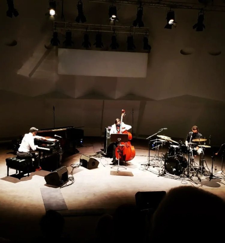 El Teatro Leal celebra una noche de jazz de la mano del Gino Marcelli Trío 