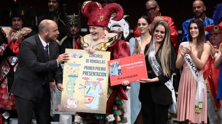 Unión Artística El Cabo gana el certamen de Rondallas celebrado en el Teatro Guimerá