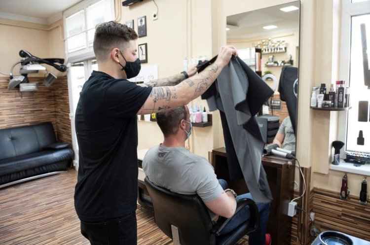 El PP pide bajar el IGIC al 3% en peluquerías, barberías y salones de belleza