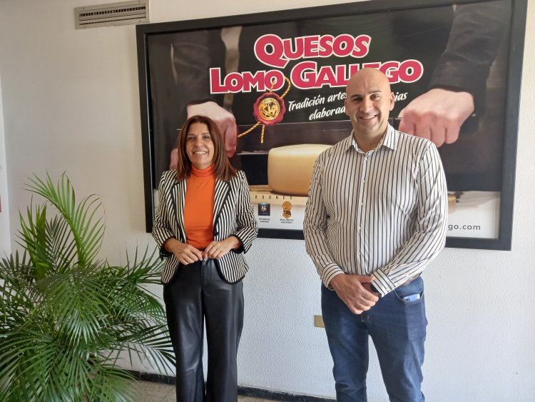 La alcaldesa de Telde conoce las instalaciones de  Quesos Lomo Gallego, que  produce casi 2 millones de kilos al año