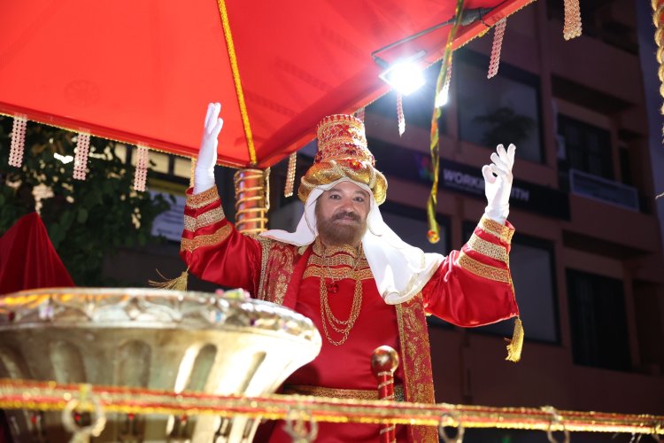 Más de 25.000 personas disfrutaron de la espectacular cabalgata de Reyes en La Orotava
