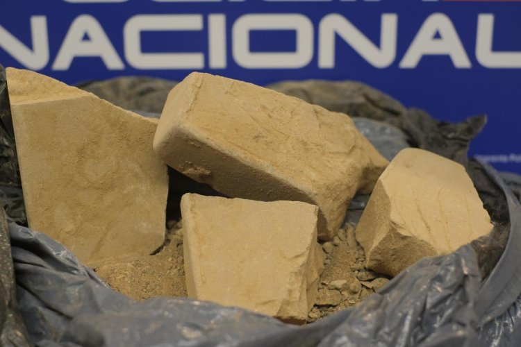 Nueve detenidos al capturar el mayor alijo de heroína decomisado en Canarias