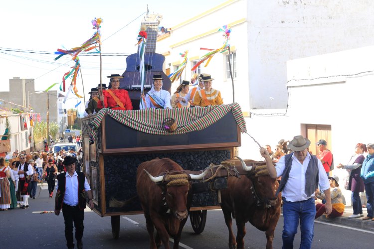 Buenavista del Norte celebra la feria de ganado y romería en honor a San Antonio Abad