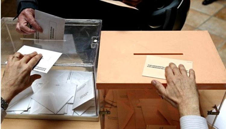 Constituidas con normalidad el cien por cien de las 2.943 mesas electorales de Canarias