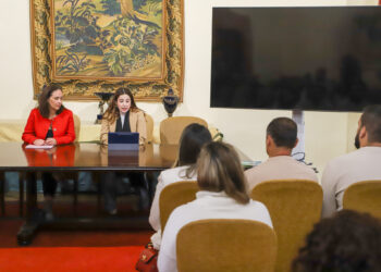 Empleo lanza un programa en La Palma para formar a 95 personas desempleadas como conductores profesionales