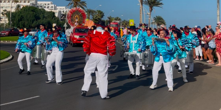 Pájara pone fin a unos de sus carnavales más multitudinarios