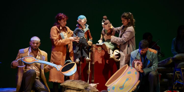 ‘Cazopera’: una aventura teatral para toda la familia con música en directo y un mensaje universal