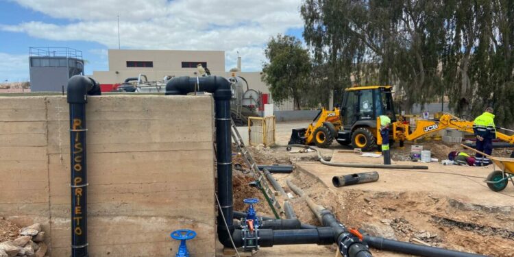 Más plantilla, mejor mantenimiento y respuesta inmediata: así será el nuevo servicio de saneamiento en Puerto del Rosario