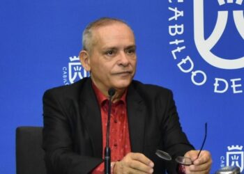 EFRAIN-MEDINA-001-e1736513262733 (1)