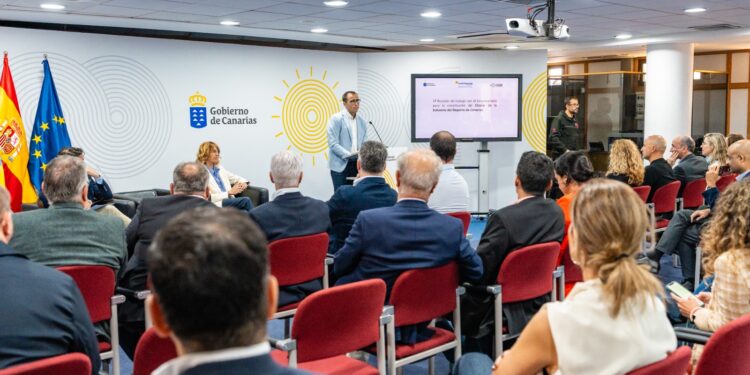 El Gobierno de Canarias auspicia la creación del primer Clúster de la Industria Deportiva en Canarias