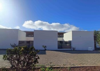 Educación invierte 400.000 euros en la ampliación del pabellón deportivo del IES Yaiza, en Lanzarote