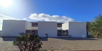 Educación invierte 400.000 euros en la ampliación del pabellón deportivo del IES Yaiza, en Lanzarote