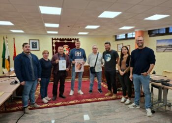 Un corazón de barro, cuerda y madera anunciará la Feria Insular de Artesanía Fuerteventura 2025