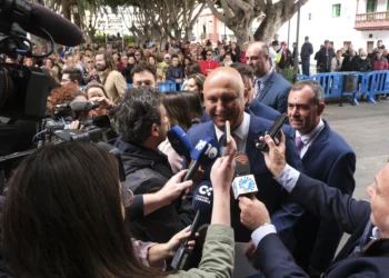 Regalado (CC) es de nuevo el alcalde de Granadilla tras prosperar la moción de censura contra Miranda (PSOE)