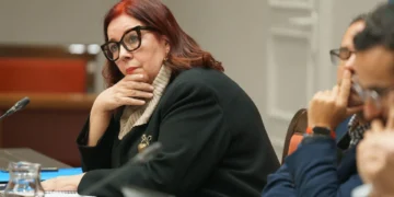 La exconsejera de Educación no cuestionó los contratos en pandemia por su plena confianza en el Gobierno