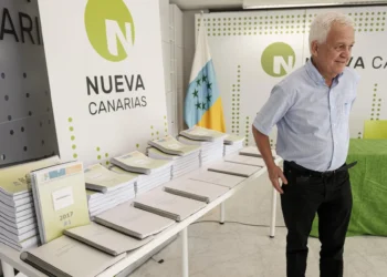 Nueva Canarias insta a renunciar a los críticos de la formación que aspiran a crear un nuevo partido
