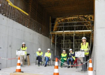 Sara Aagesen ensalza el ejemplo del Salto de Chira, el gran almacén de energía renovable de Gran Canaria